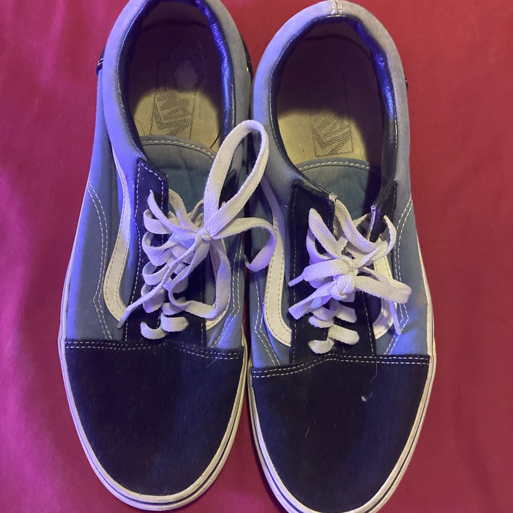 Size 11 Vans.